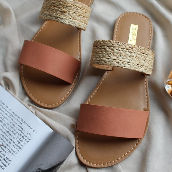 ๐จFEW PAIRS LEFT// Ash coral Two band Slide - Picture 5 of 6